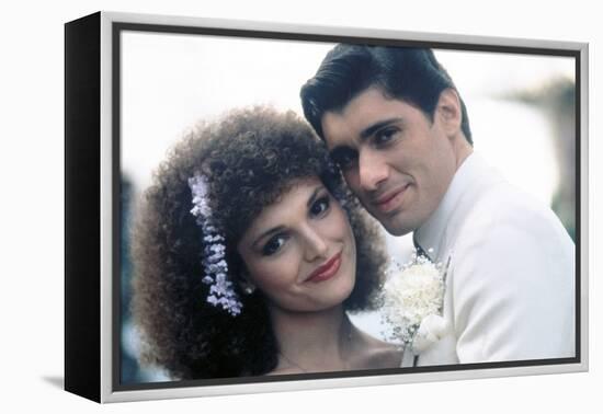 SCARFACE, 1983 directed by BRIAN by PALMA Elizabeth Mastrantonio and Steven Bauer (photo)-null-Framed Stretched Canvas