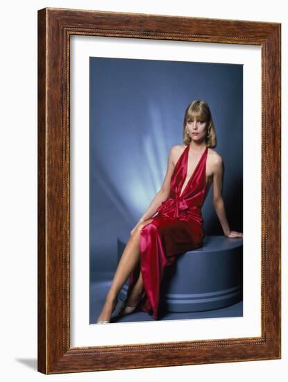 Scarface 1983 Directed by Brian De Palma Michelle Pfeiffer-null-Framed Photo