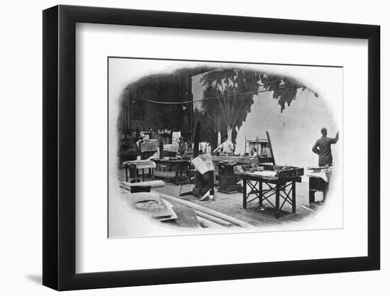 Scene painting, London, c1900 (1901)-Unknown-Framed Photographic Print