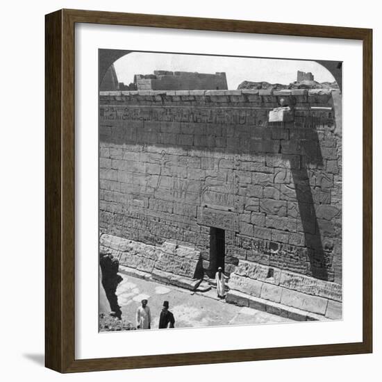 Scenes of Battle and the Chase Carved on a Wall at Medinet Habu, Thebes, Egypt, 1905-Underwood & Underwood-Framed Photographic Print