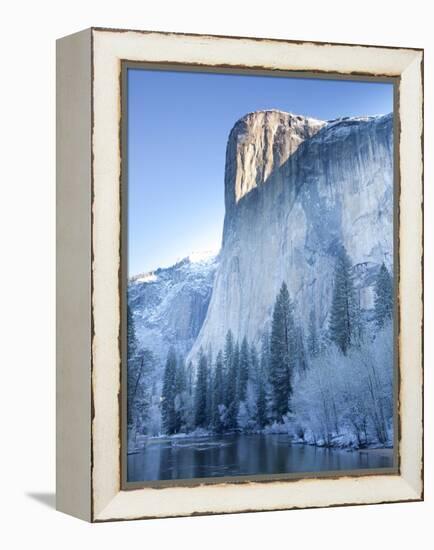 Scenic Image of El Capitan in Yosemite National Park.-Justin Bailie-Framed Premier Image Canvas