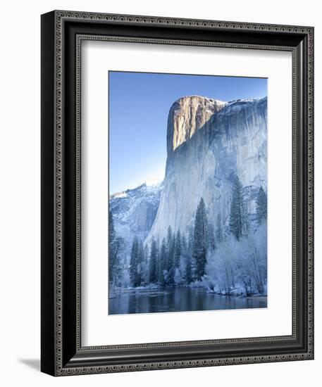 Scenic Image of El Capitan in Yosemite National Park.-Justin Bailie-Framed Photographic Print