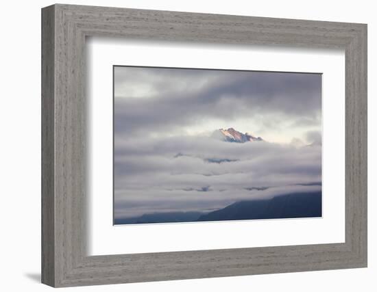 Scenic view of mountain at dawn, Aoraki/Mount Cook National Park, Canterbury, South Island, New...-null-Framed Photographic Print