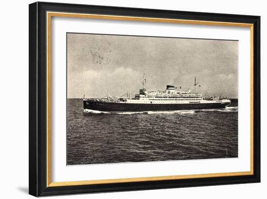 Schiff Saturnia Der Italian Line Auf Dem Meer, 1954-null-Framed Giclee Print