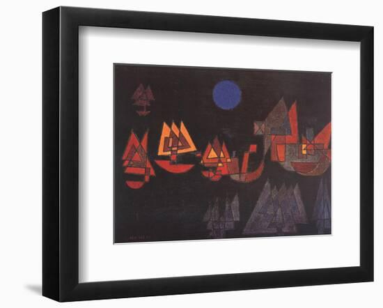 Schiffe im Dunkeln, c.1927-Paul Klee-Framed Art Print