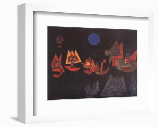 Schiffe im Dunkeln, c.1927-Paul Klee-Framed Art Print