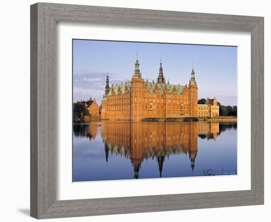 Schloss Frederiksborg, Sjaelland, Denmark-Danielle Gali-Framed Photographic Print