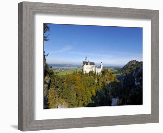 Schloss Neuschwanstein, Bavaria (Bayern), Germany-Gary Cook-Framed Photographic Print