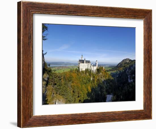 Schloss Neuschwanstein, Bavaria (Bayern), Germany-Gary Cook-Framed Photographic Print