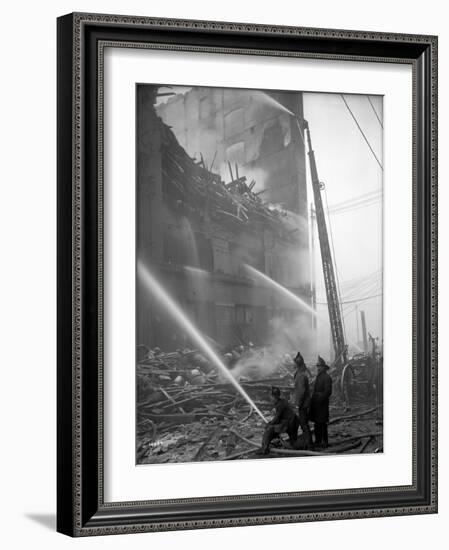 Schwabacher Hardware Company Fire, February 11, 1905, Seattle-Ashael Curtis-Framed Giclee Print