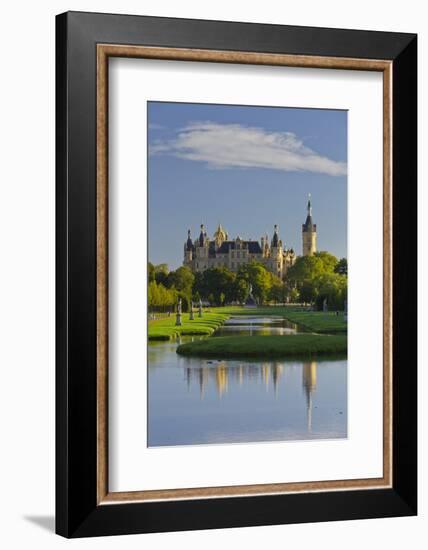 Schwerin Castle, Schwerin (Capital), Mecklenburg-Western Pomerania, Germany-Rainer Mirau-Framed Photographic Print