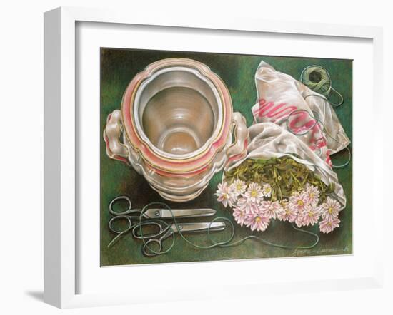 Scissors and String, 1980-Sandra Lawrence-Framed Giclee Print