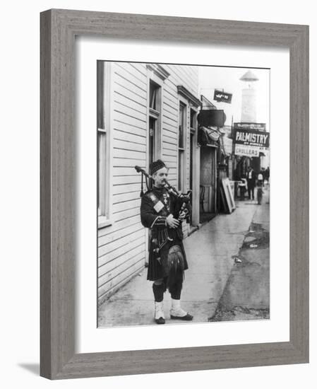 Scottish Bagpiper-Irving Underhill-Framed Photo