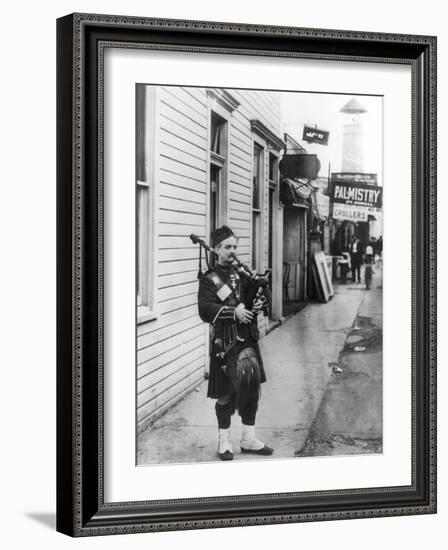 Scottish Bagpiper-Irving Underhill-Framed Photo
