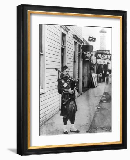 Scottish Bagpiper-Irving Underhill-Framed Photo