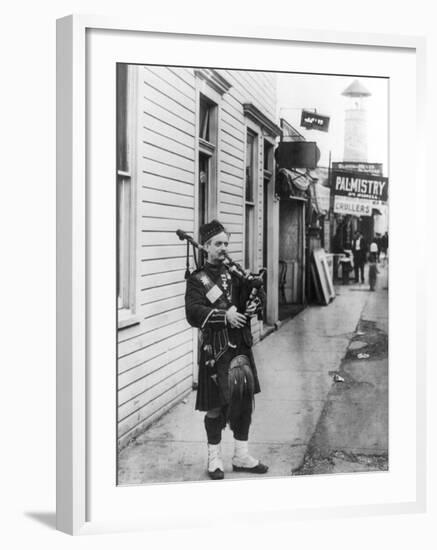 Scottish Bagpiper-Irving Underhill-Framed Photo