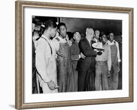 'Scottsboro Boys' and Radical Lawyer Samuel Leibowitz Cheer at Penn Station-null-Framed Photo