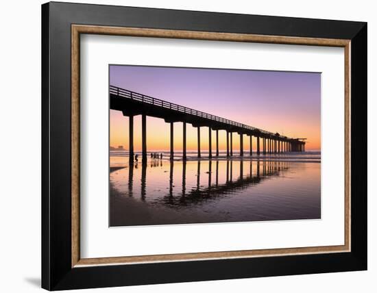 Scripps Pier, La Jolla, San Diego, California, United States of America, North America-Richard Cummins-Framed Premium Photographic Print