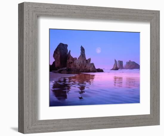 Sea Stacks and Beach-Cindy Kassab-Framed Photographic Print