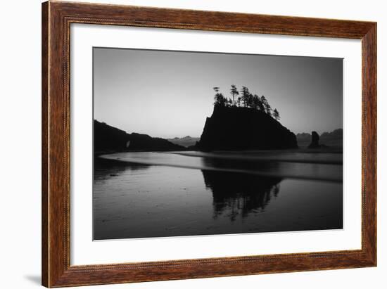 Sea Stacks, Second Beach, Olympic National Park, Washington, USA-Inger Hogstrom-Framed Photographic Print