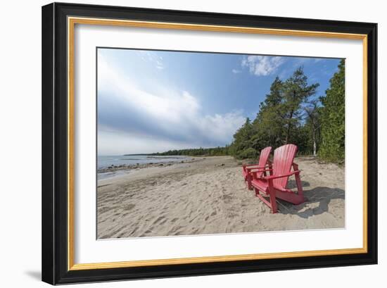 Seaside Duet - Vista-Mike Toy-Framed Giclee Print
