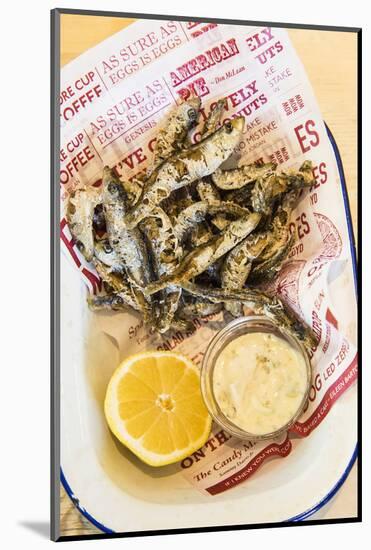 Seaside lunch, Teignmouth, Devon, UK-Nadia Isakova-Mounted Photographic Print