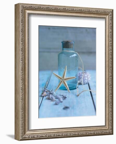 Seaside Treasure-Howard Shooter-Framed Art Print