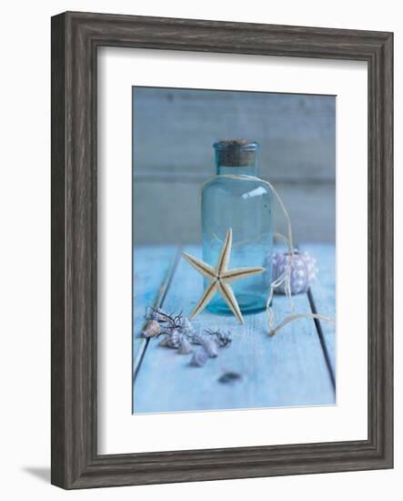 Seaside Treasure-Howard Shooter-Framed Art Print