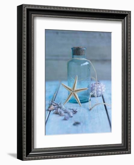 Seaside Treasure-Howard Shooter-Framed Art Print