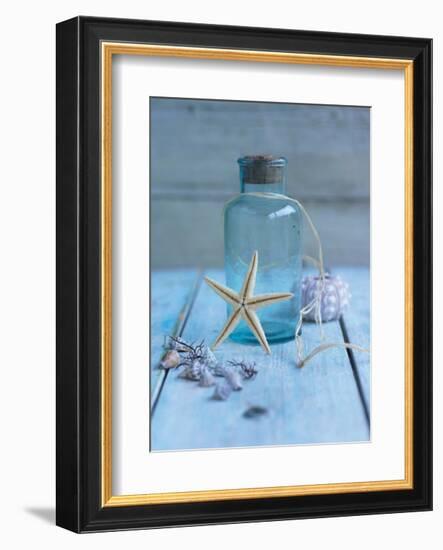 Seaside Treasure-Howard Shooter-Framed Art Print