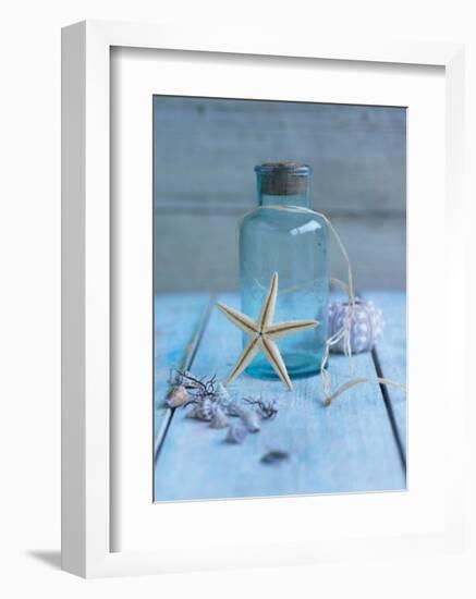 Seaside Treasure-Howard Shooter-Framed Art Print