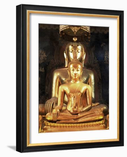 Seated Buddha Images, Wat Bovornives (Bowonniwet), Bangkok, Thailand, Southeast Asia-Gavin Hellier-Framed Photographic Print