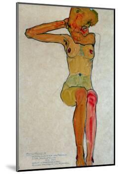 Seated Female Nude with Raised Right Arm, 1910-Egon Schiele-Mounted Giclee Print