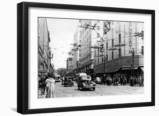 Seattle, WA Street Scene Downtown Photograph - Seattle, WA-Lantern Press-Framed Premium Giclee Print