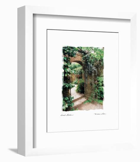 Secret Garden-Maureen Love-Framed Photo