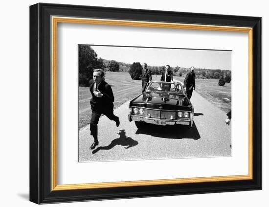 Secret Service Agents in Training, National Aboretum, Washington DC, 1968-Stan Wayman-Framed Photographic Print