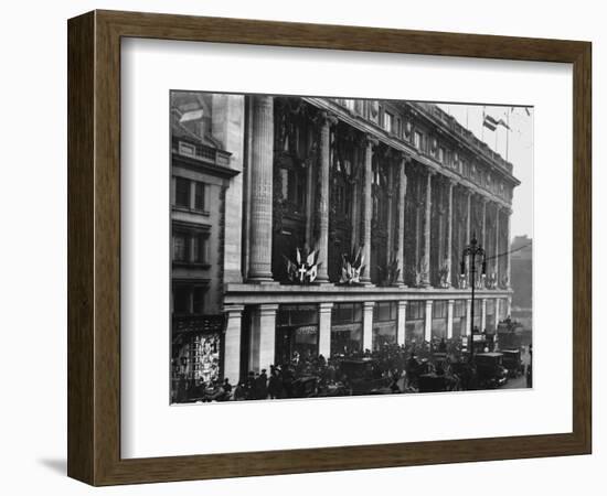 Selfridge's Opens in London-null-Framed Photographic Print