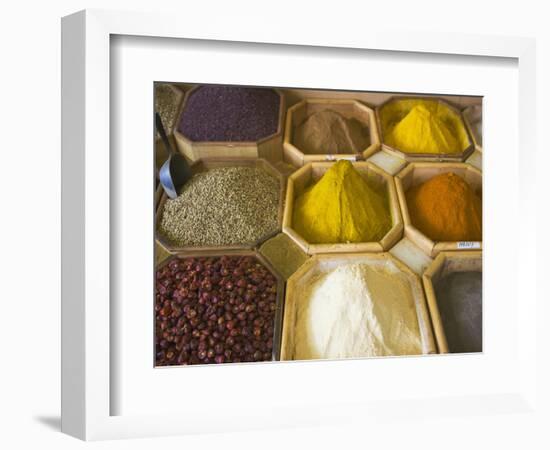 Selling Spices at the Market, Dubai, United Arab Emirates-Keren Su-Framed Photographic Print