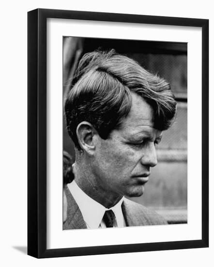 Sen. Robert F. Kennedy Arriving at La Guardia Airport-Loomis Dean-Framed Photographic Print