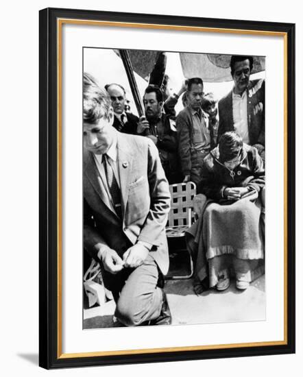 Sen Robert Kennedy Worships with Cesar Chavez-null-Framed Photo