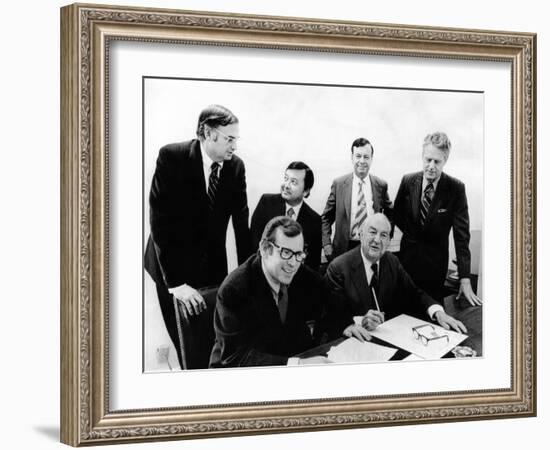 Senate Watergate Committee-null-Framed Photo