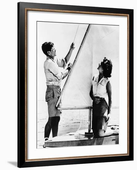 Senator John F Kennedy and Fiancée Miss Jacqueline Bouvier of Newport, Jun 26, 1953-null-Framed Photo