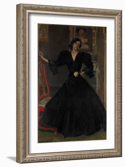 Señora de Sorolla in Black, 1906-Joaquin Sorolla y Bastida-Framed Giclee Print