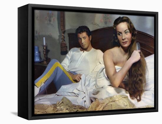 SENSO, 1954 directed by LUCHINO VISCONTI Farley Granger and Alida Valli (photo)-null-Framed Stretched Canvas