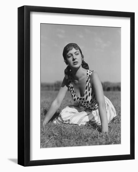 Sensualita, (AKA Barefoot Savage), Eleonora Rossi Drago, 1952-null-Framed Photo