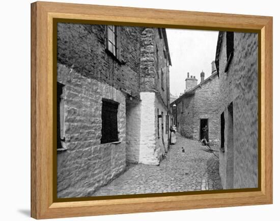 Sepulchre Lane, Kendal, Cumbria, 1924-1926-Valentine & Sons-Framed Premier Image Canvas