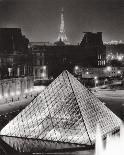 La Pyramide de Louvre-Serge Sautereau-Mounted Art Print