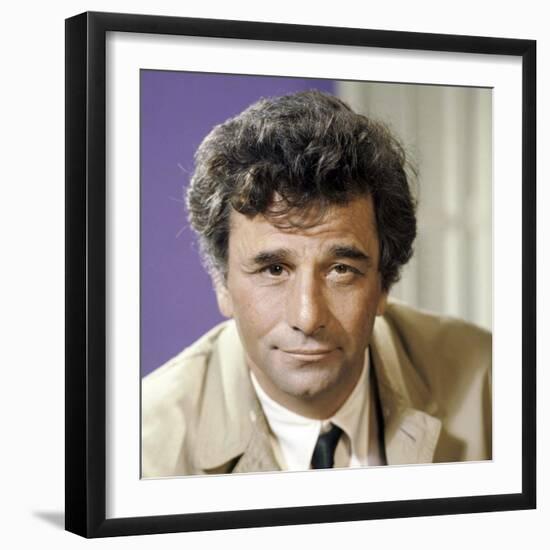 Serie televisee Columbo with Peter Falk (inspecteur Columbo), 1971-2003 (photo)-null-Framed Photo