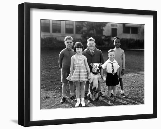 Serie Televisee Les Petites Canailles Little Rascals, C. 1930-null-Framed Photo