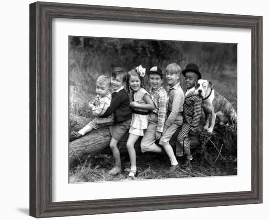 Series the Little Rascals/Our Gang Comedies C. 1932-null-Framed Photo